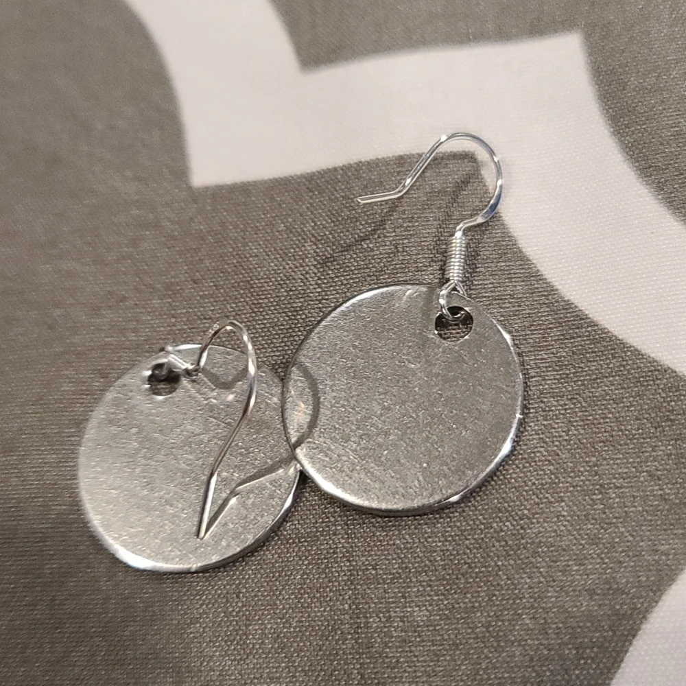 ❤️10/$20 New teacher earrings